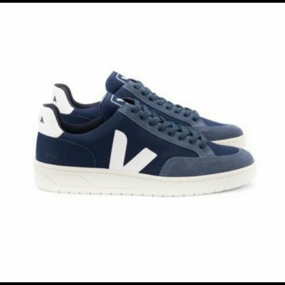 - Veja size 12 men’s trainers Size 12